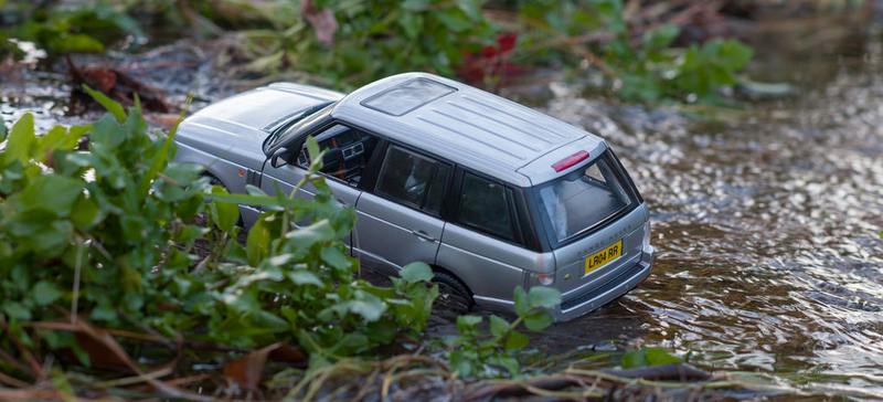 Illustration for article titled LaLD Car Week: Range Rover L322 by Ertl